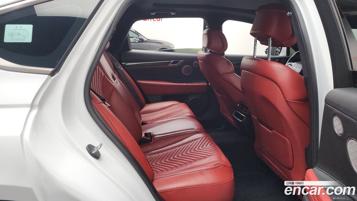 Genesis G80 2023