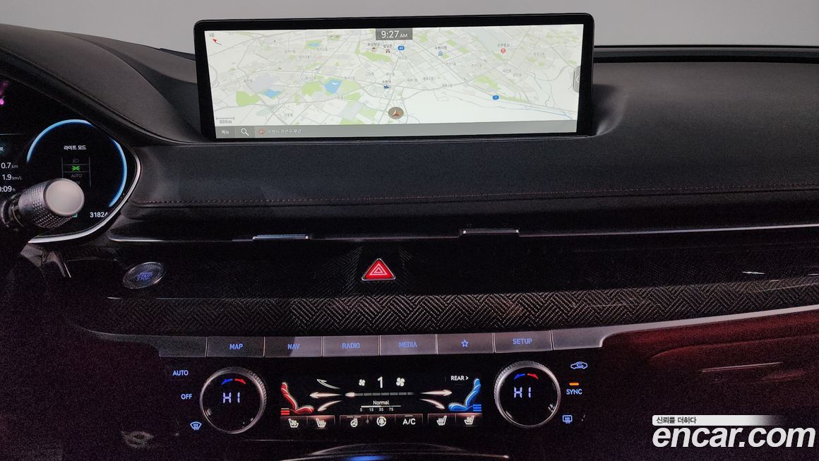 Genesis G80 2023