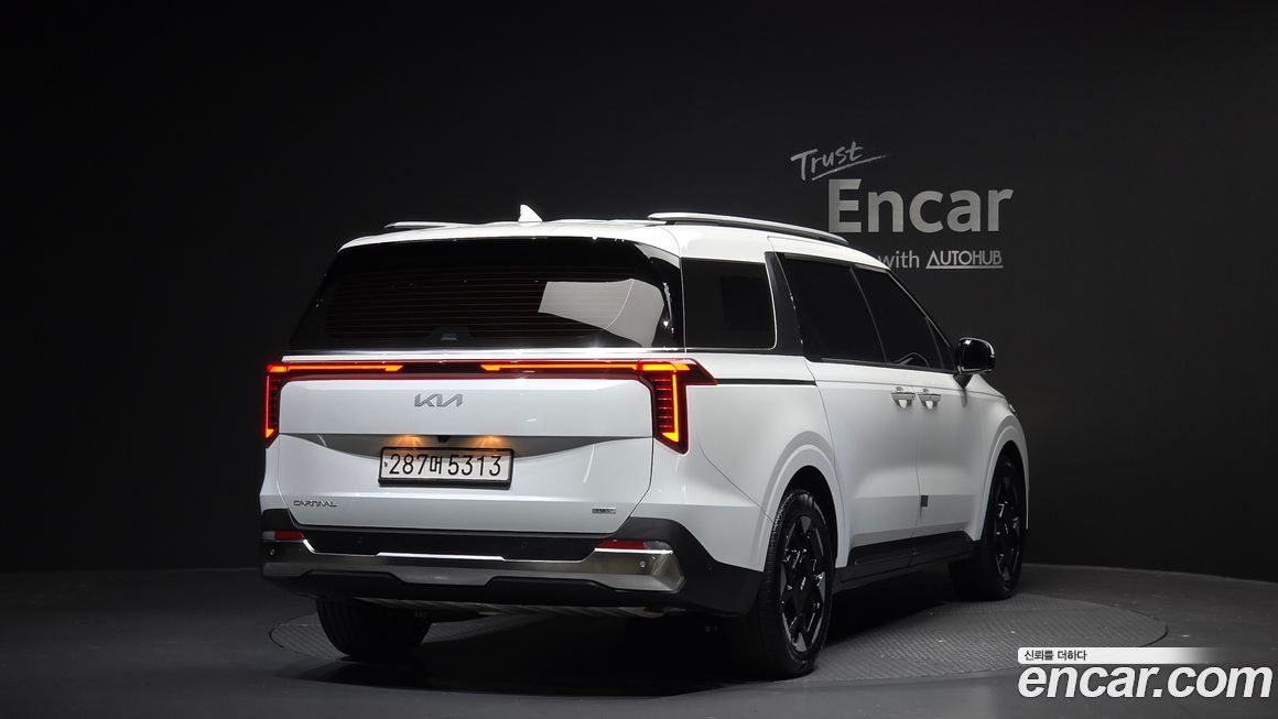 Kia Canival 2024