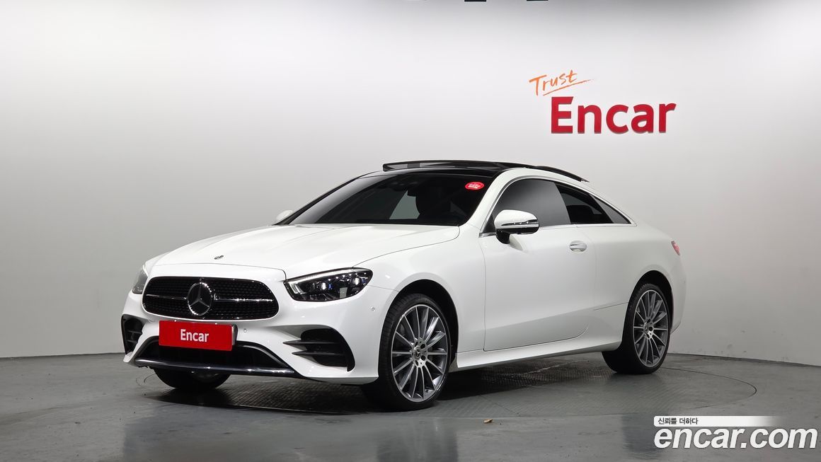 Mercedes-Benz E-Class 2022