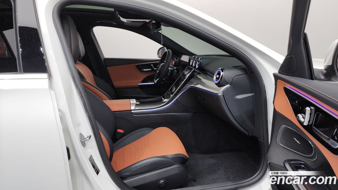 Mercedes-Benz C-Class 2023