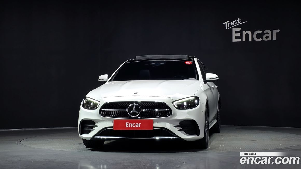 Mercedes-Benz E-Class 2021