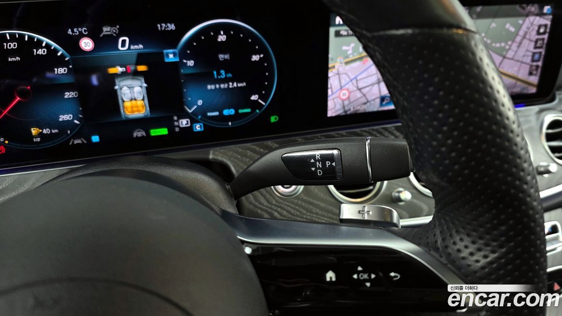 Mercedes-Benz E-Class 2021