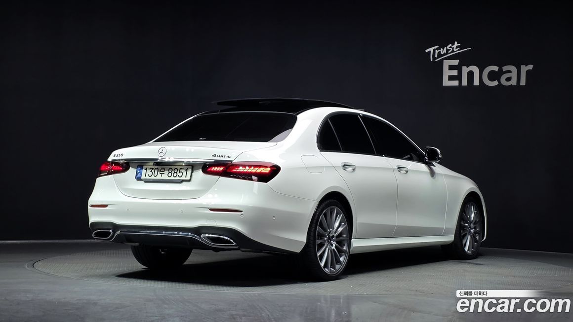 Mercedes-Benz E-Class 2021