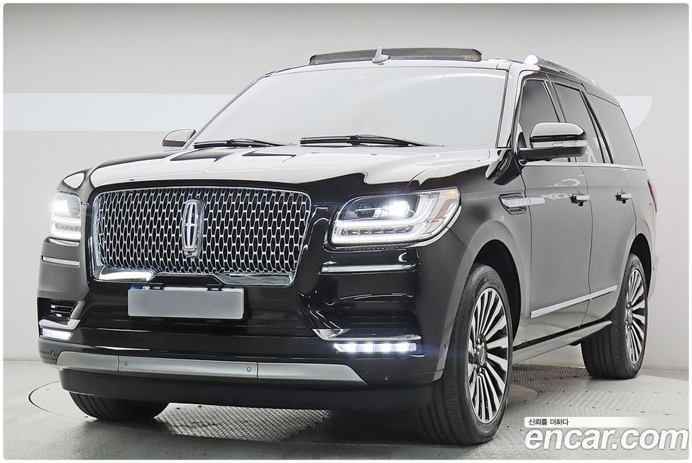 Lincoln Navigator 2021