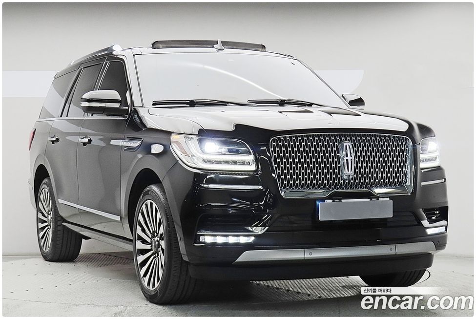 Lincoln Navigator 2021