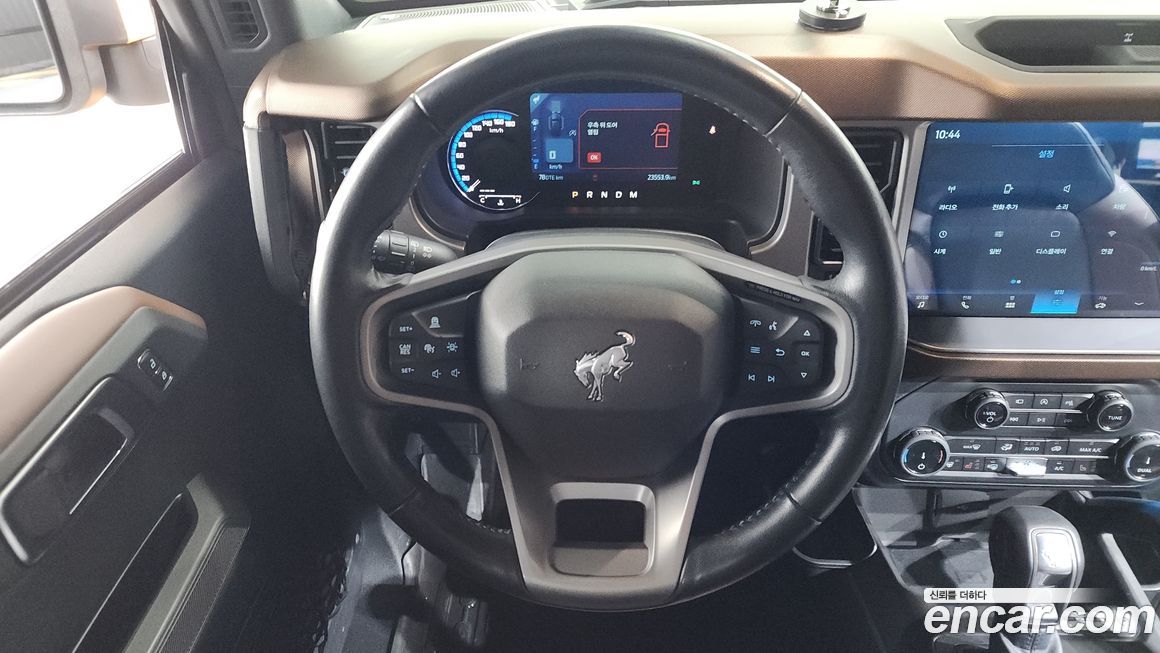 Ford Bronco 2022