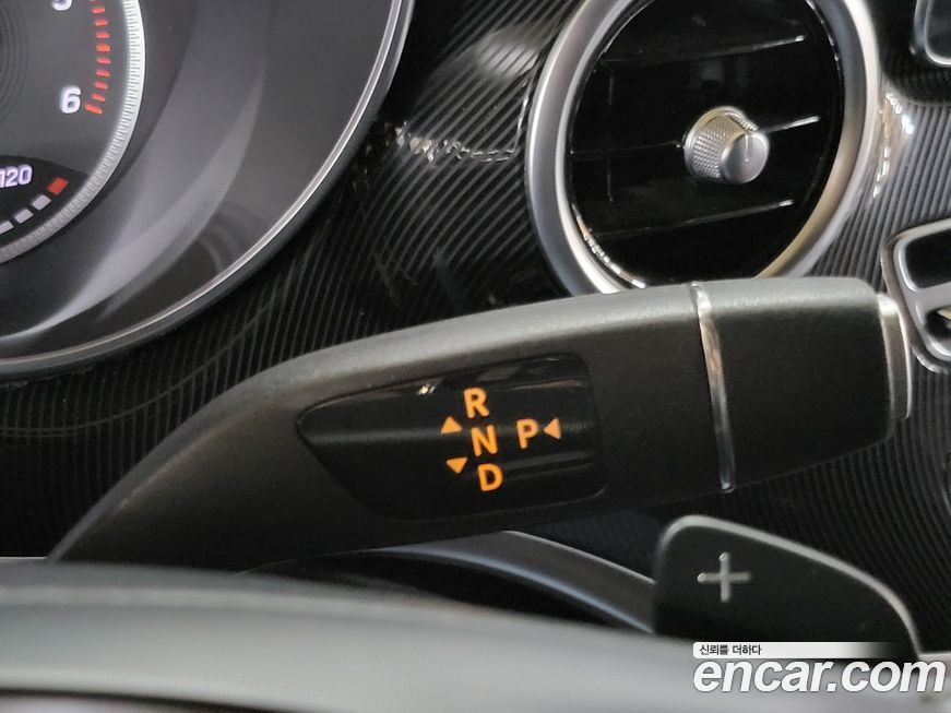 Mercedes-Benz V-Class 2015