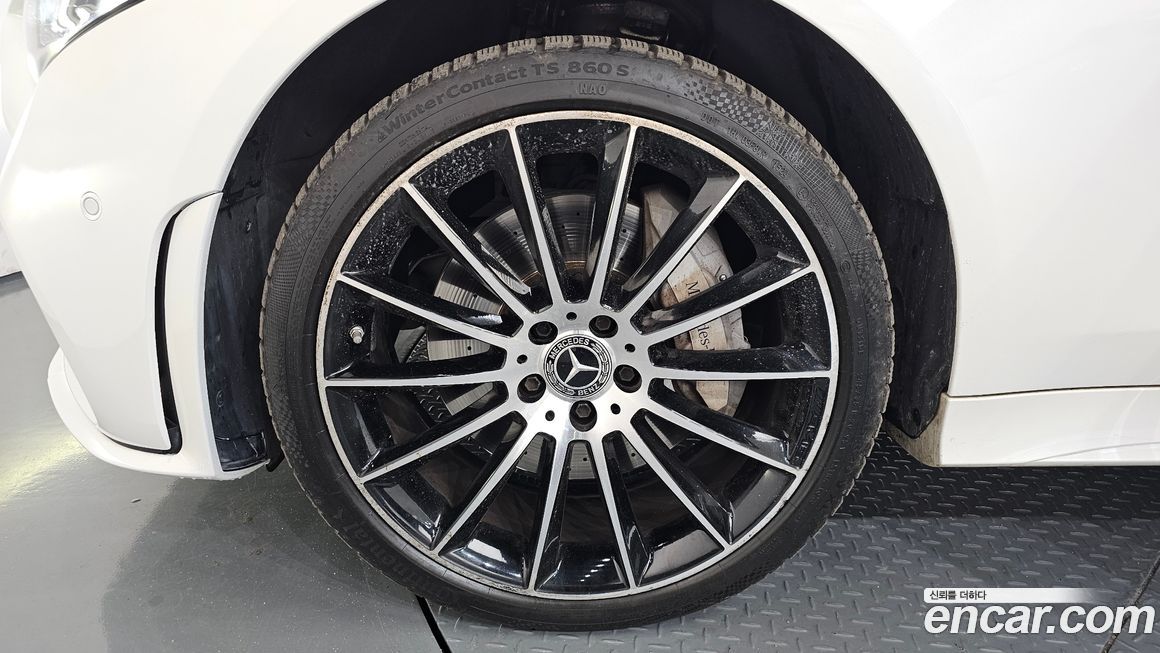 Mercedes-Benz CLS-Class 2020