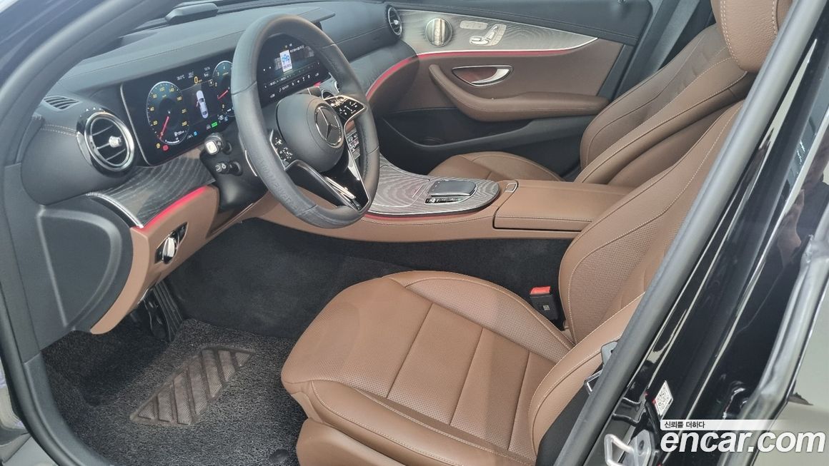 Mercedes-Benz E-Class 2023