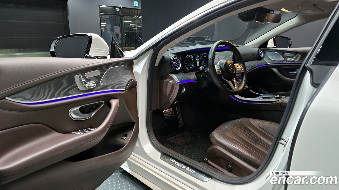 Mercedes-Benz CLS-Class 2021