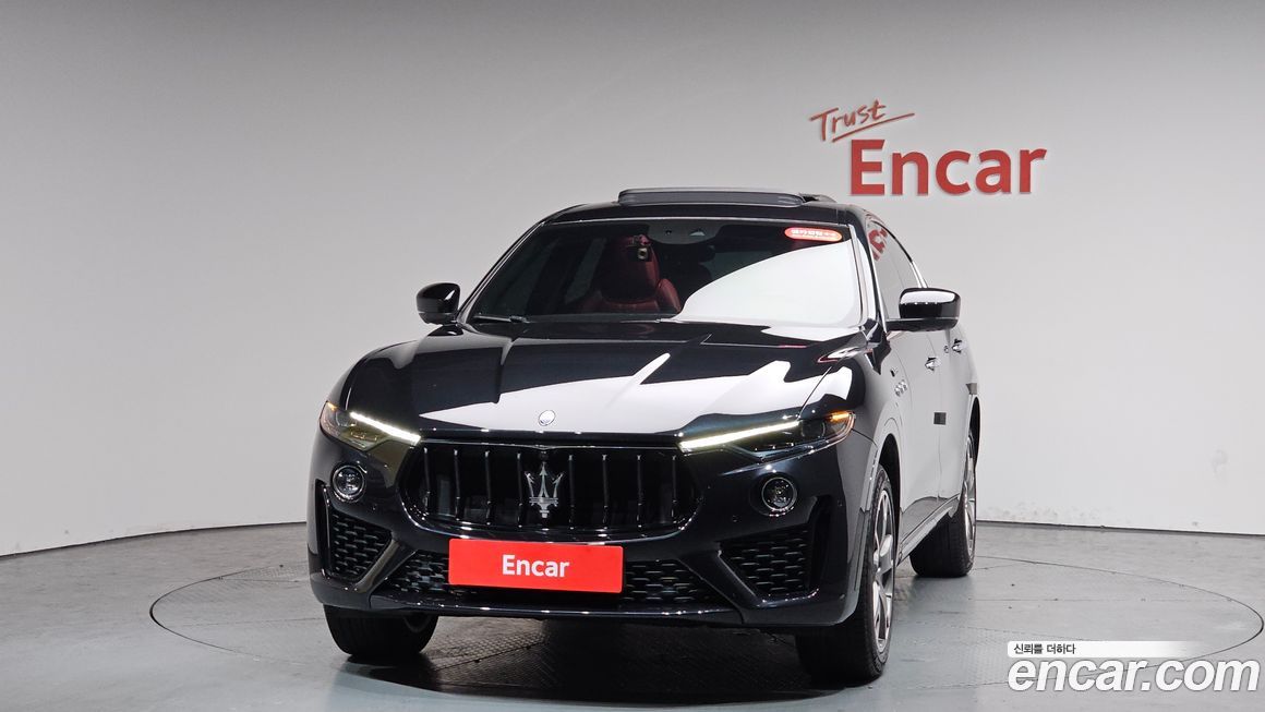 Maserati Levante 2022
