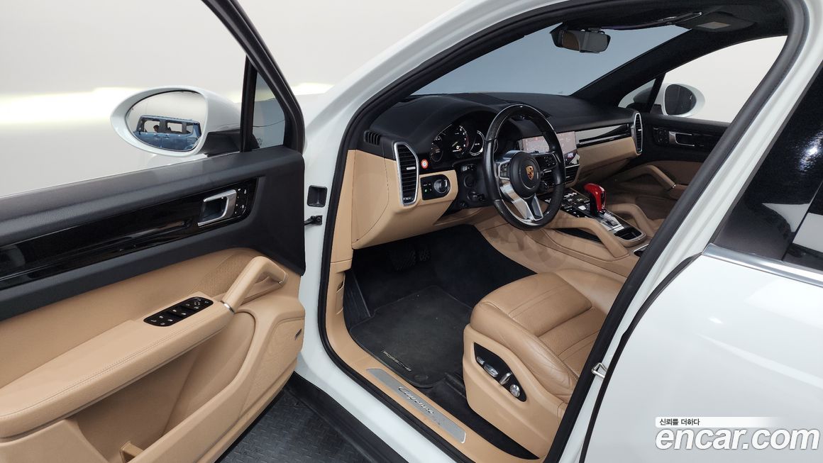 Porsche Cayenne 2020