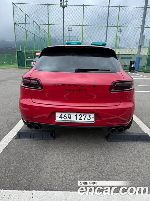 Porsche Macan 2018