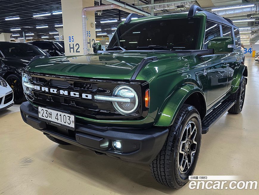 Ford Bronco 2023