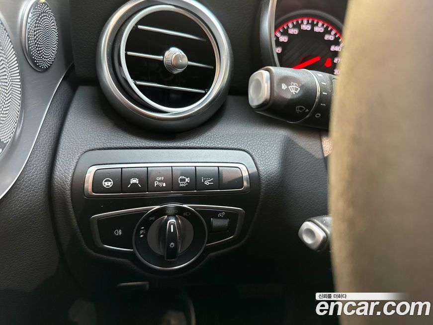 Mercedes-Benz C-Class 2018
