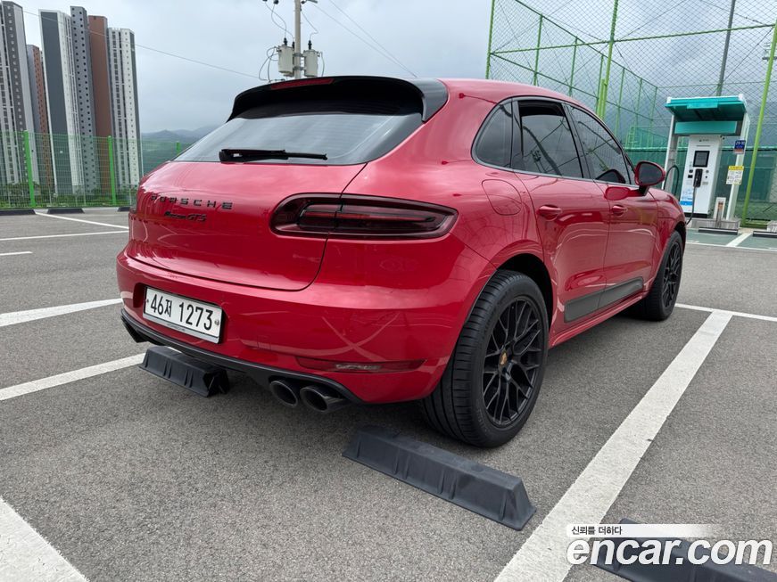 Porsche Macan 2018