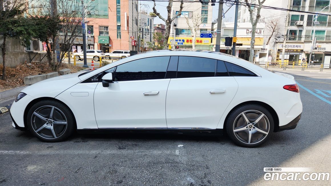 Mercedes-Benz EQE 2023