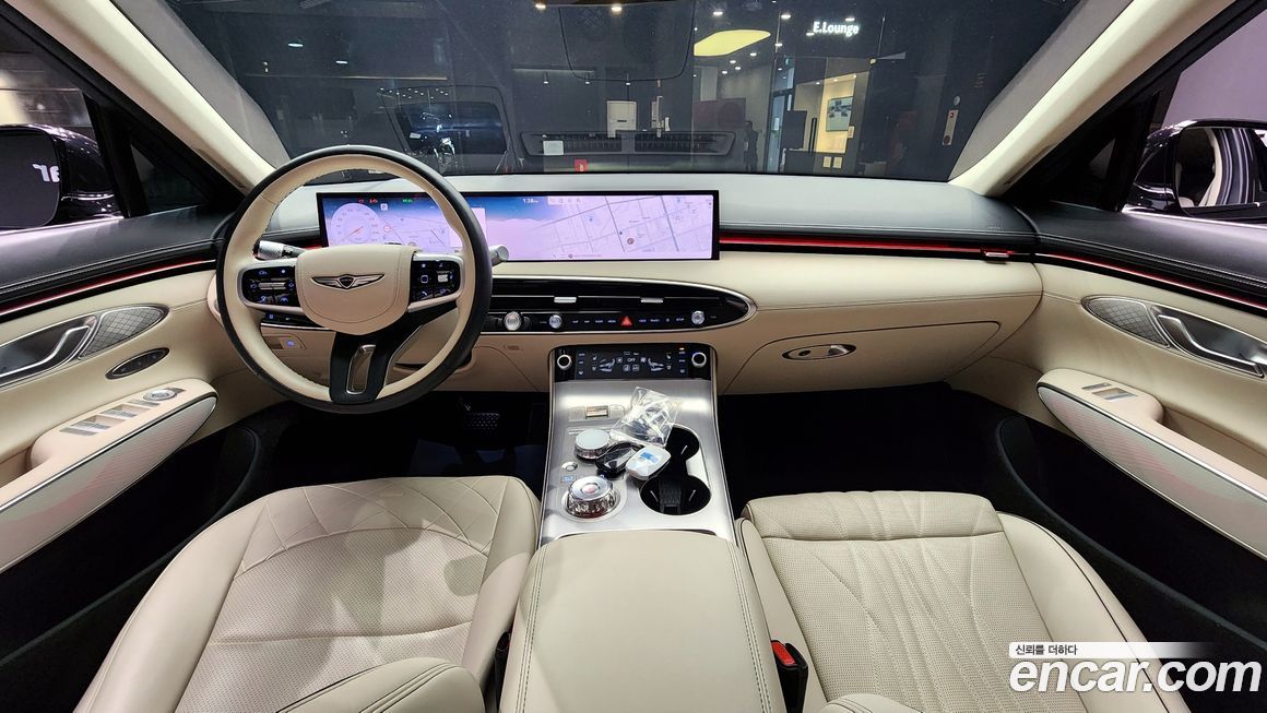 Genesis GV70 2025