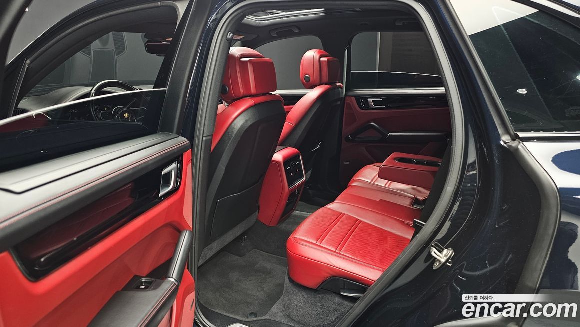 Porsche Cayenne 2020