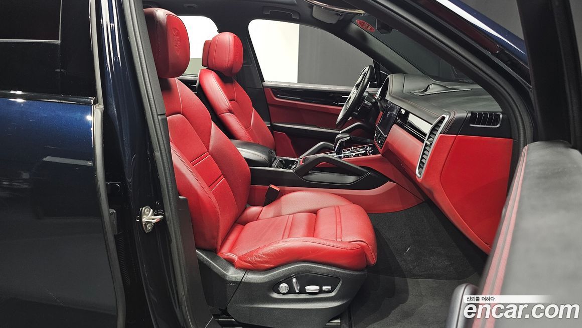 Porsche Cayenne 2020