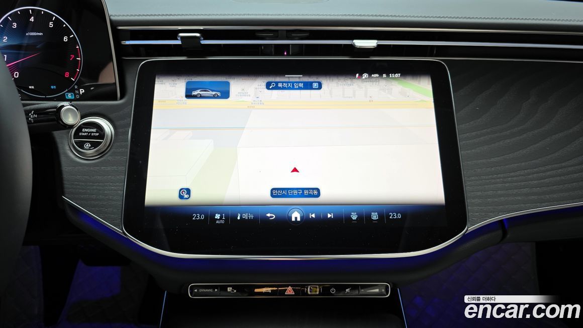 Mercedes-Benz E-Class 2025
