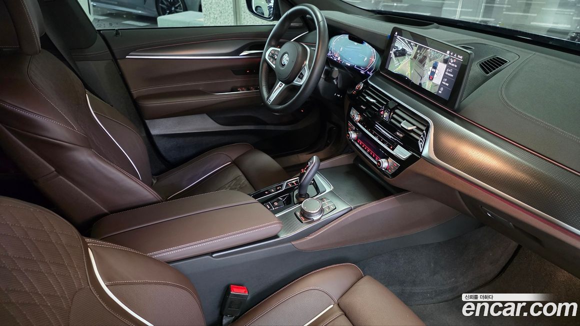 BMW Gran Turismo 2024