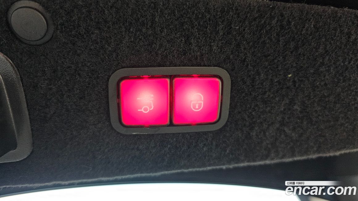 Mercedes-Benz S-Class 2020