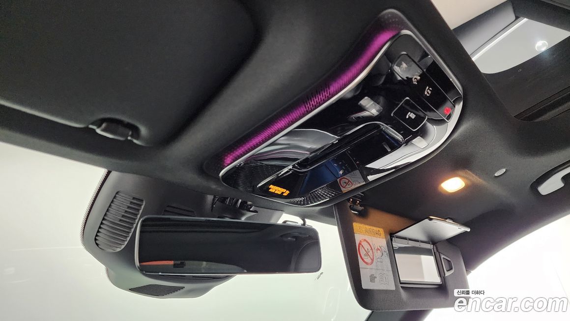 Mercedes-Benz GLC-Class 2025