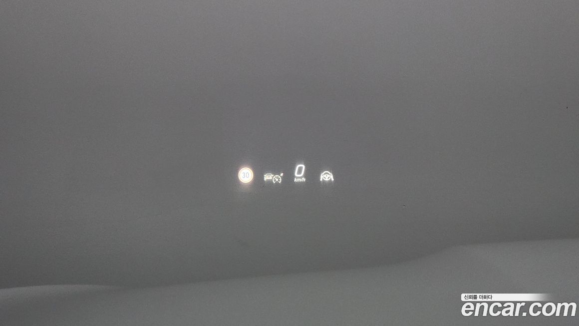 Mercedes-Benz GLC-Class 2025