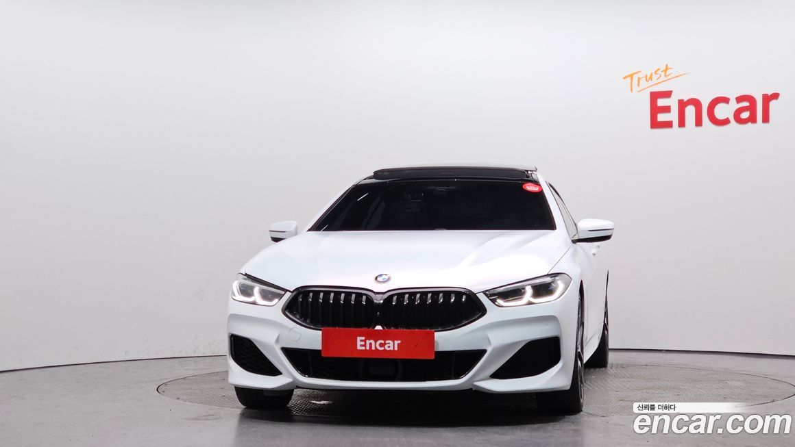 BMW 8-Series 2021