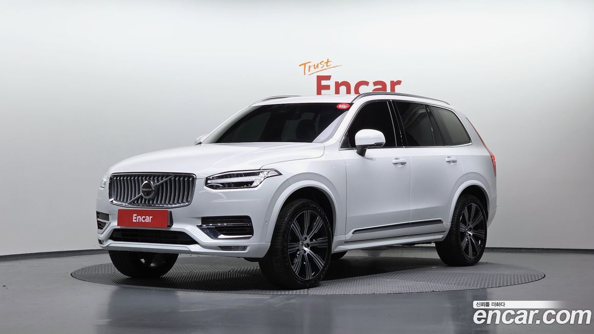 Volvo XC90 2025