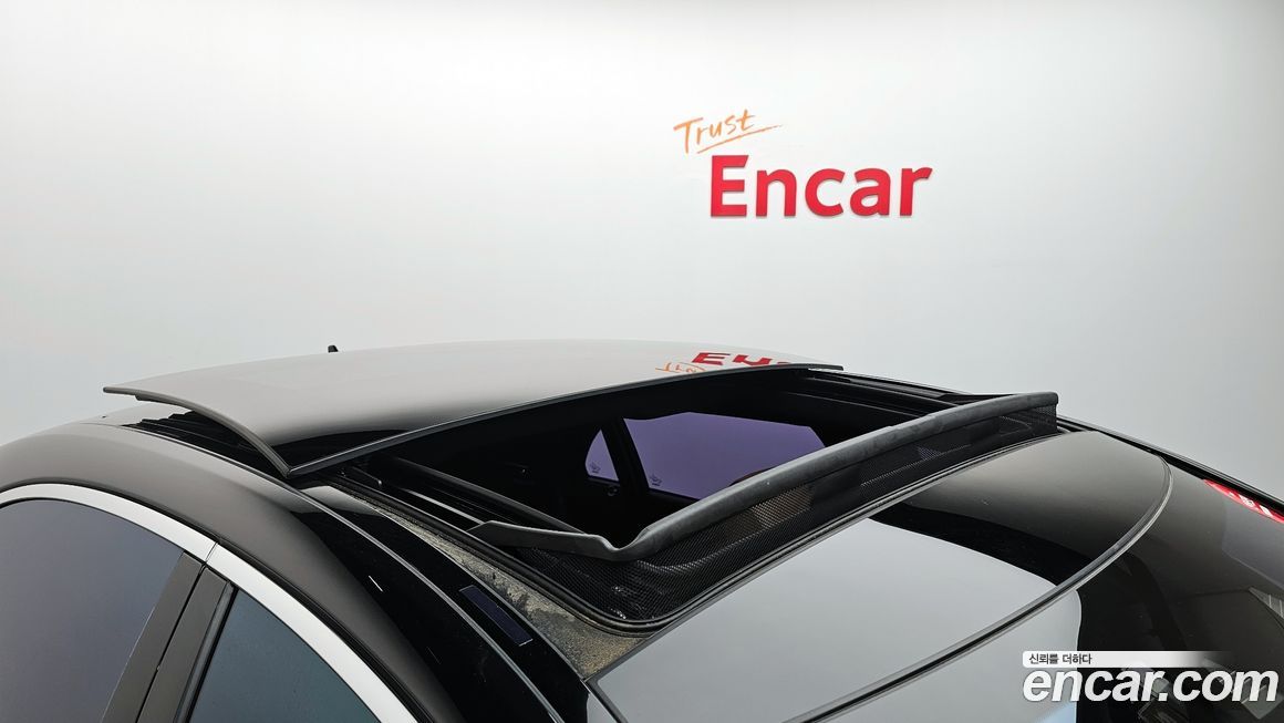 Mercedes-Benz S-Class 2020