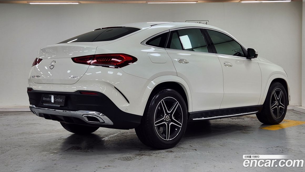 Mercedes-Benz GLE-Class 2021