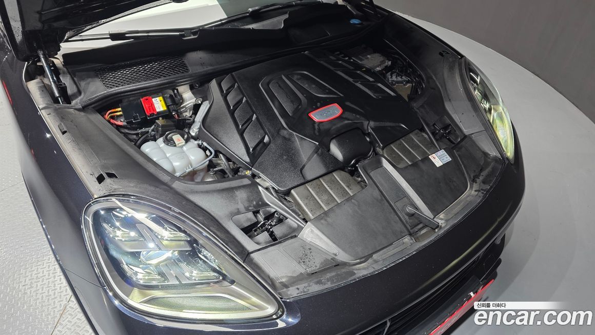 Porsche Cayenne 2020