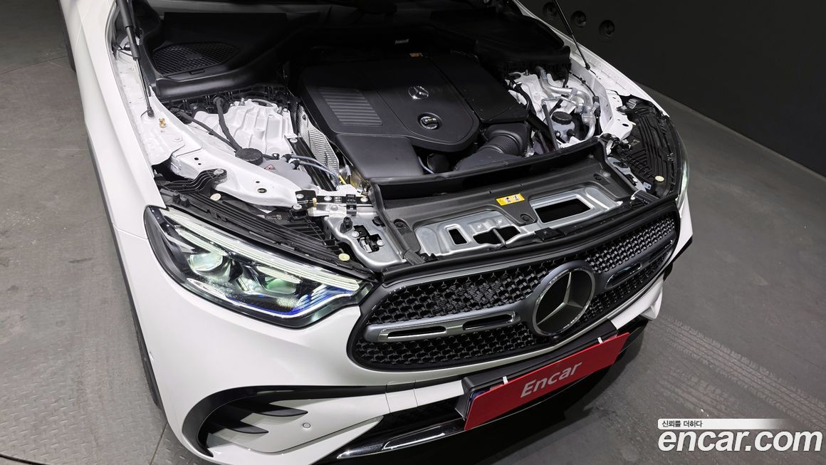 Mercedes-Benz GLC-Class 2026