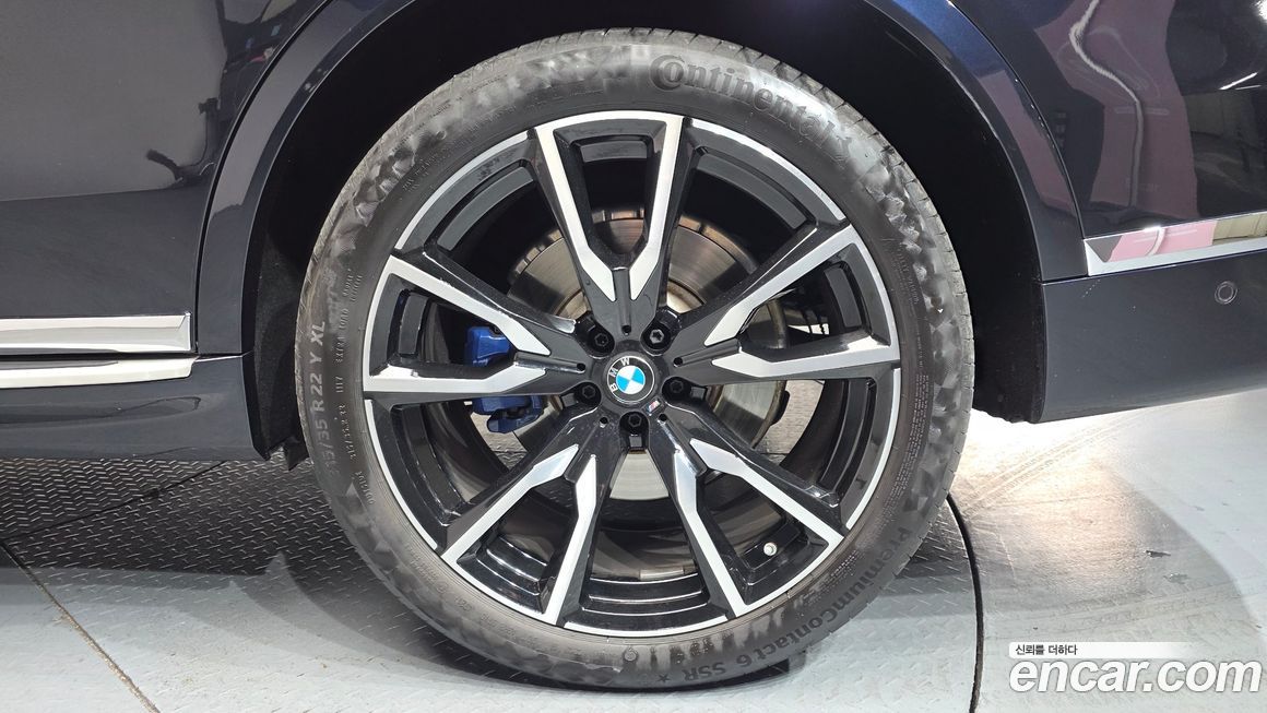 BMW X7 2022