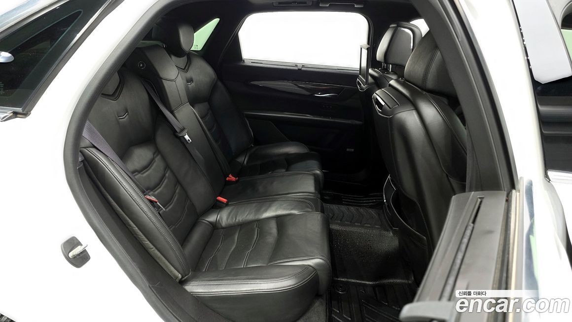 Cadillac CT6 2017
