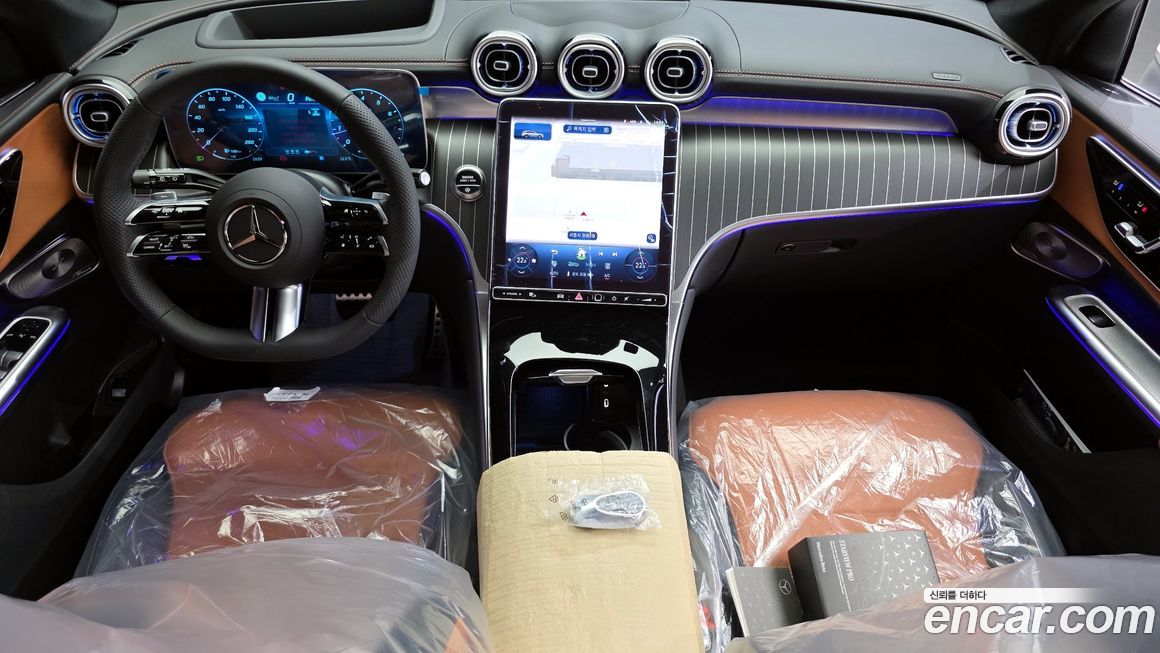 Mercedes-Benz GLC-Class 2026