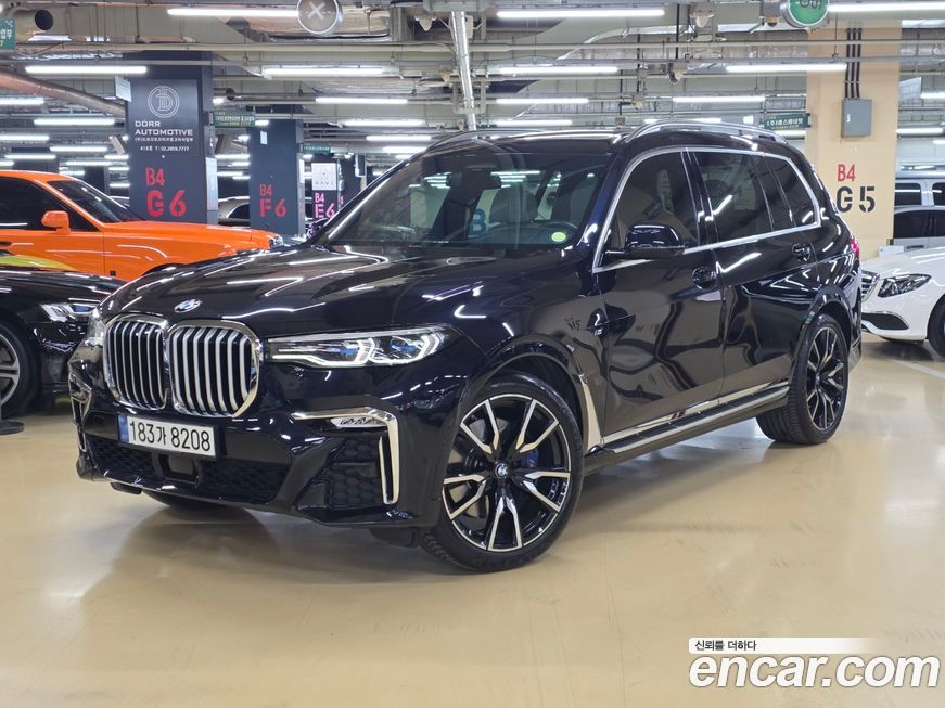 BMW X7 2021