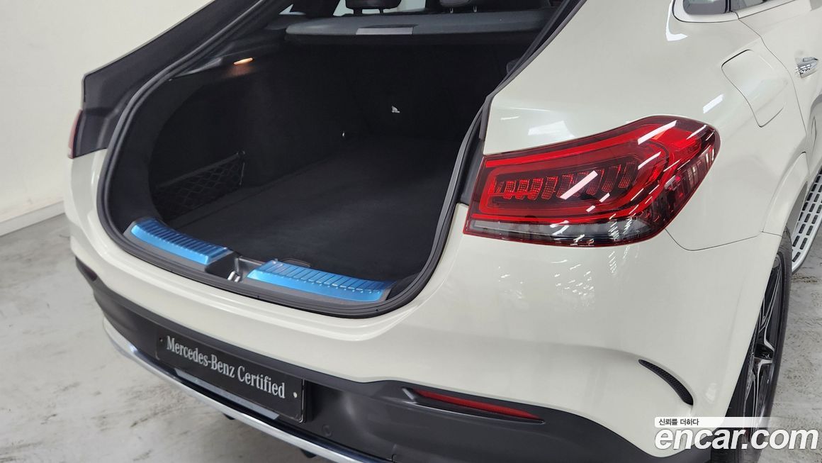 Mercedes-Benz GLE-Class 2021