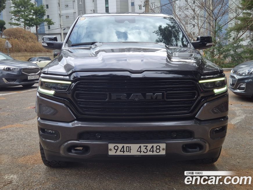 Dodge Ram Pick Up 2021