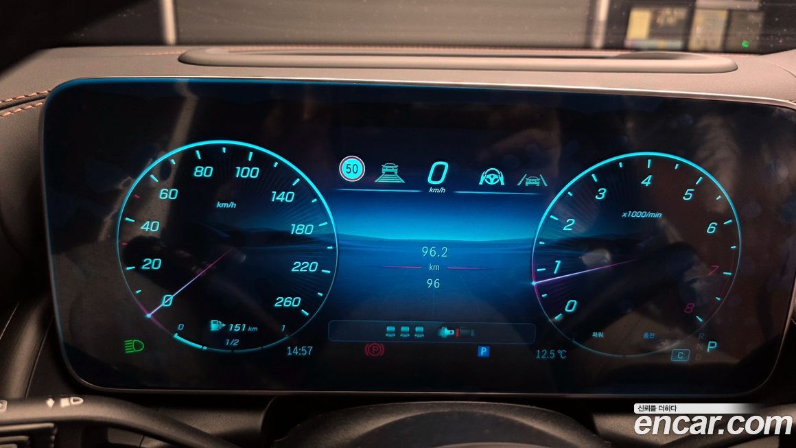 Mercedes-Benz GLC-Class 2026