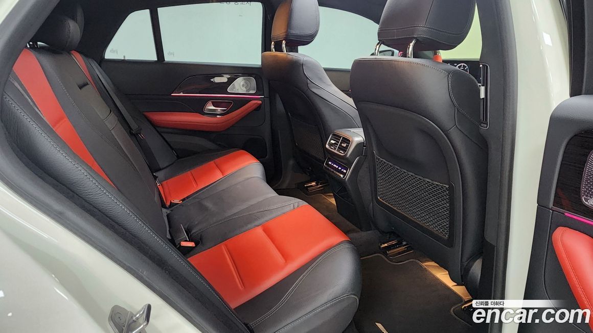 Mercedes-Benz GLE-Class 2021