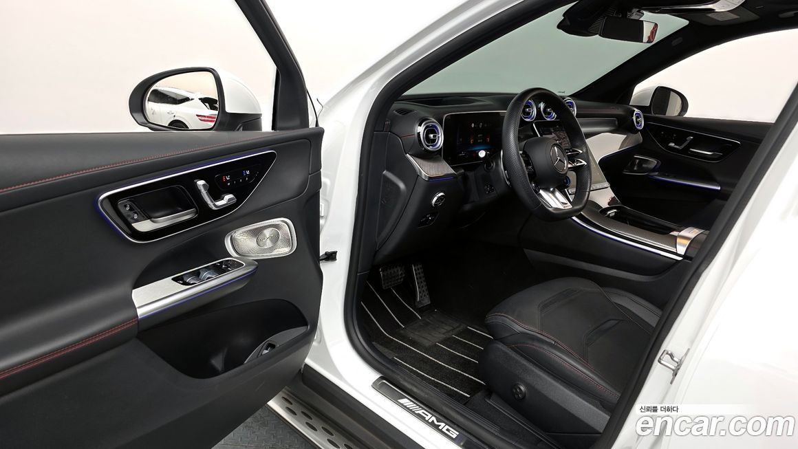 Mercedes-Benz GLC-Class 2024