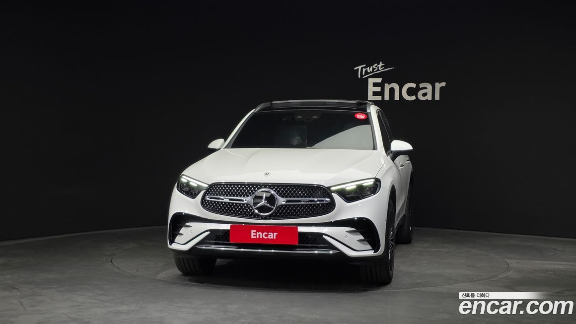 Mercedes-Benz GLC-Class 2026