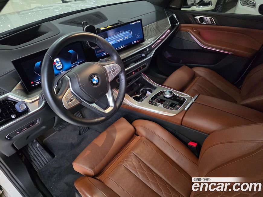 BMW X7 2024