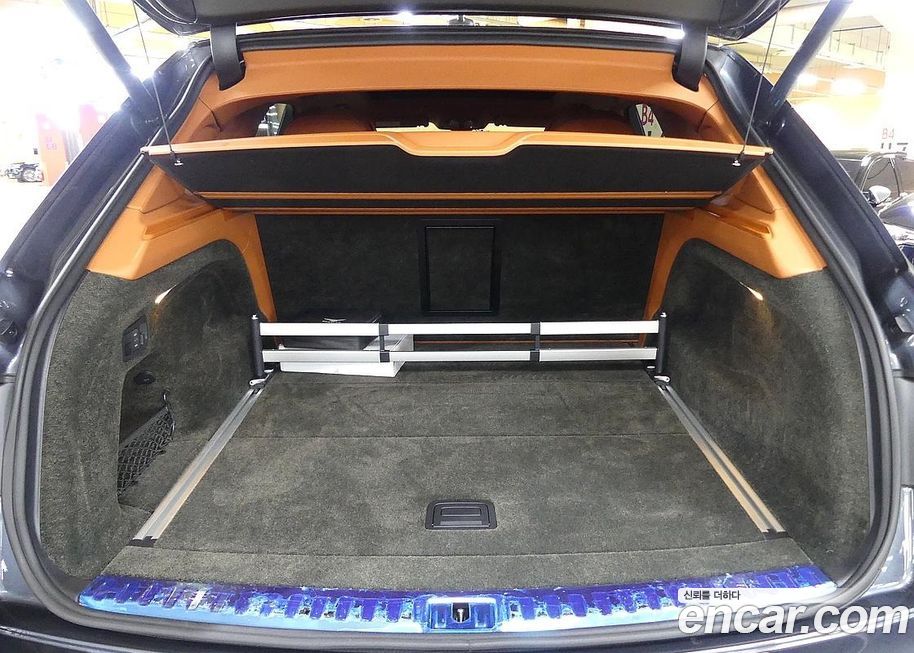 Bentley Bentayga 2017