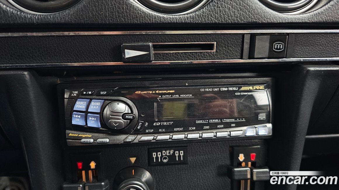 Mercedes-Benz SL-Class 1977