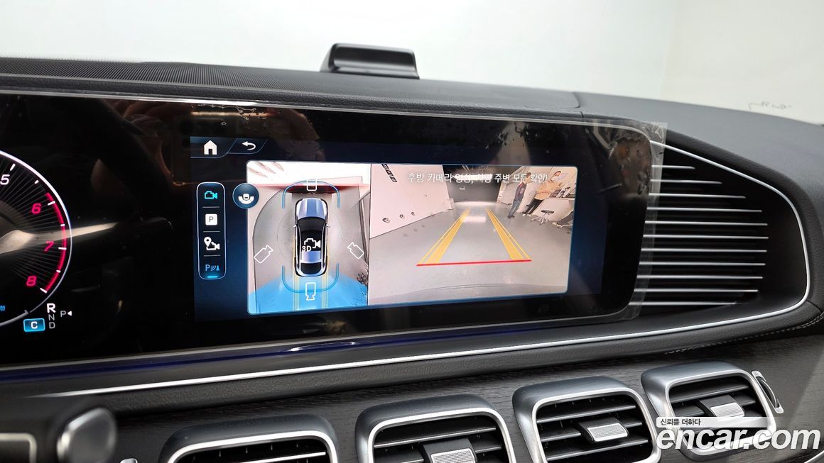 Mercedes-Benz GLE-Class 2025